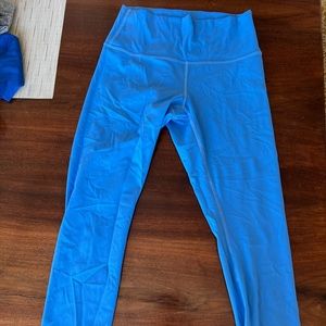 BLUE LULULEMON WUNDER UNDER LEGGINGS
